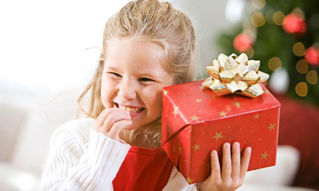 Как выбрать подарок ребенку?